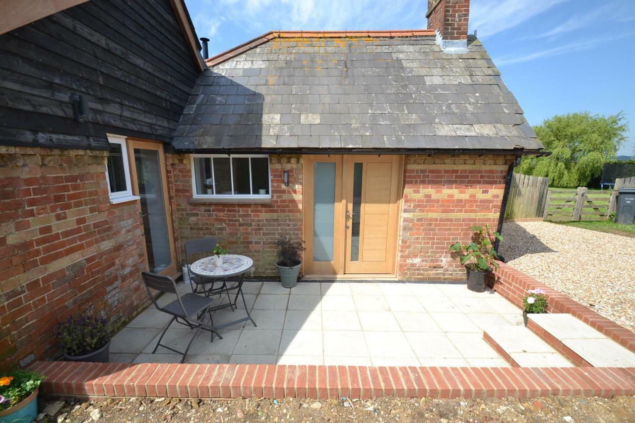 Alberts Dairy Cottage East Cowes Eksteriør bilde